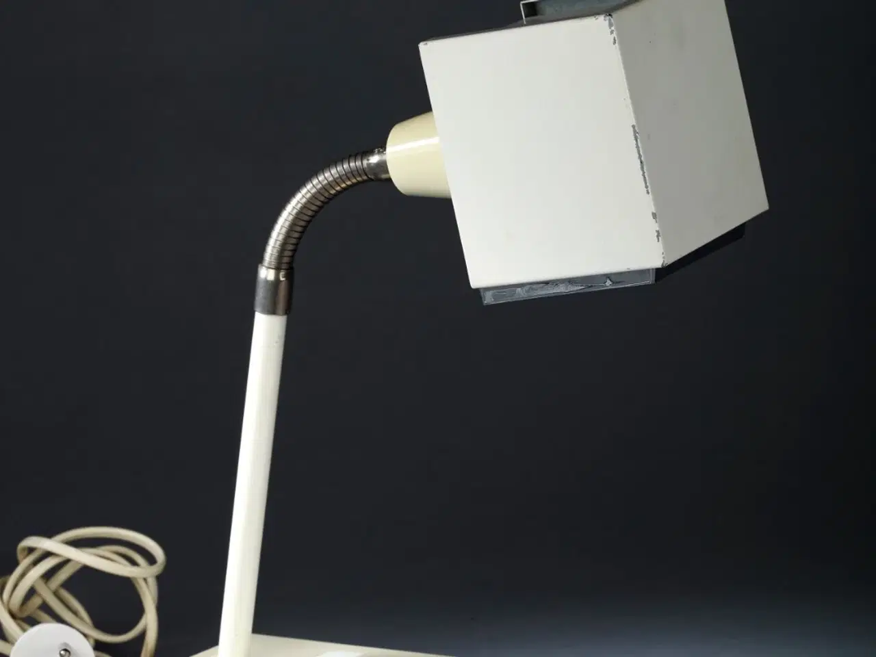 Billede 2 - Bjørn Svensson bordlampe - model Kubic
