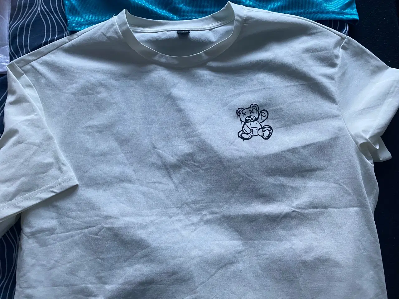 Billede 5 - 4 stk t-shirt