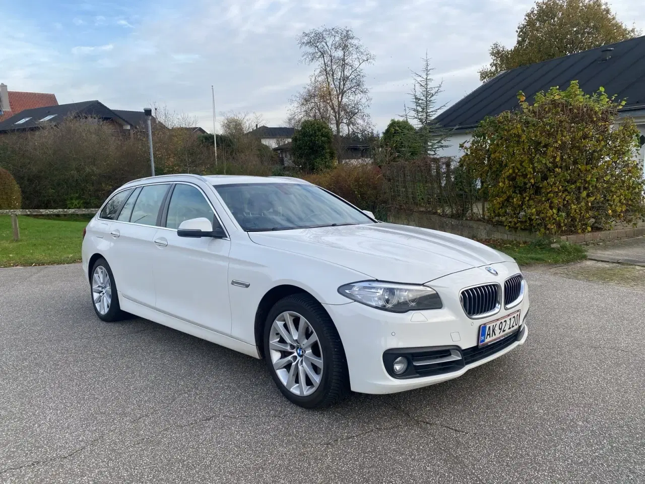 Billede 3 - BMW 530d 3,0 Touring xDrive aut.