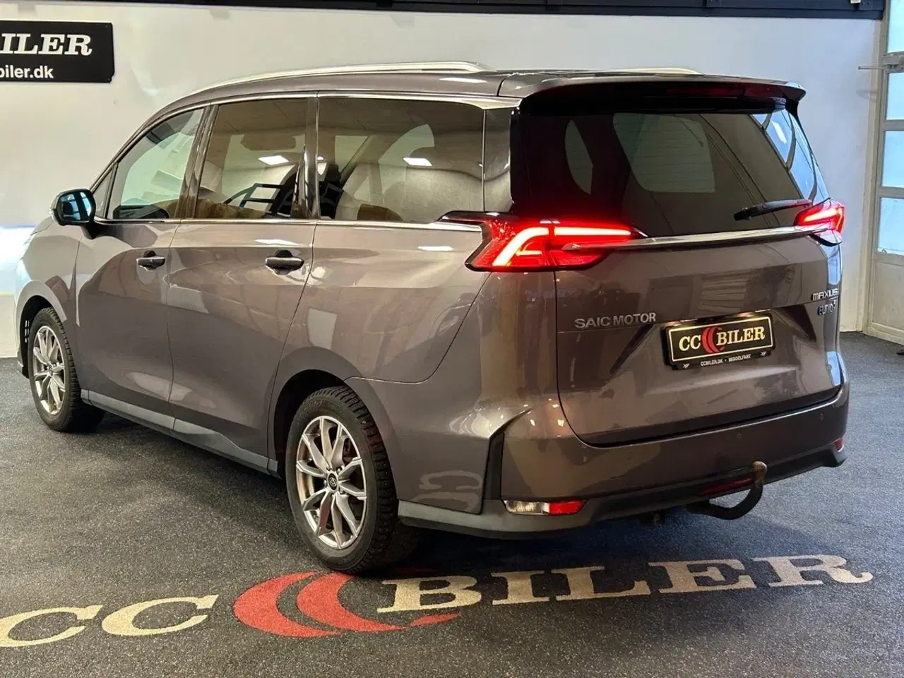 Billede 3 - Maxus Euniq5 52 Exclusive 7prs