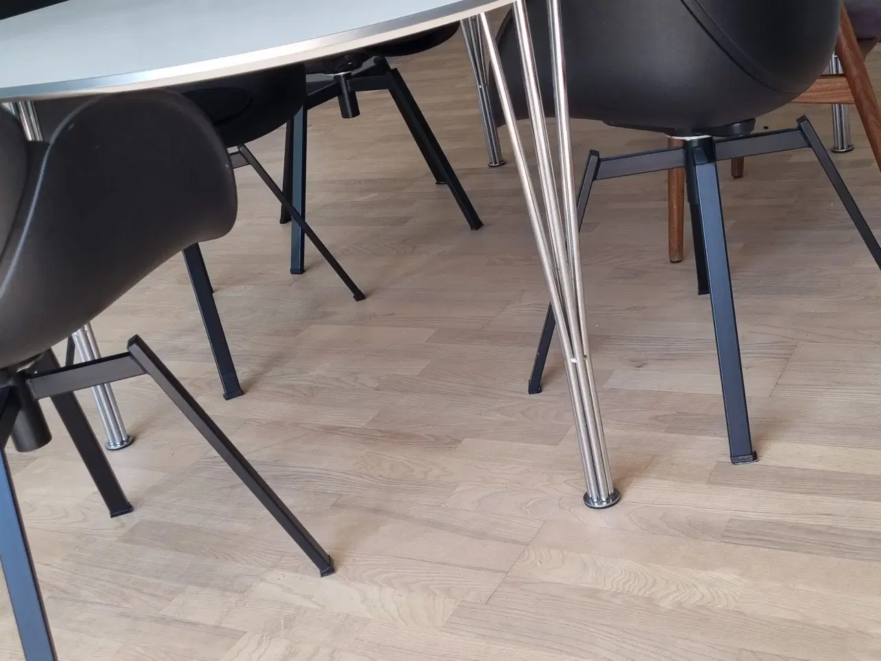 Billede 2 - Spisebord