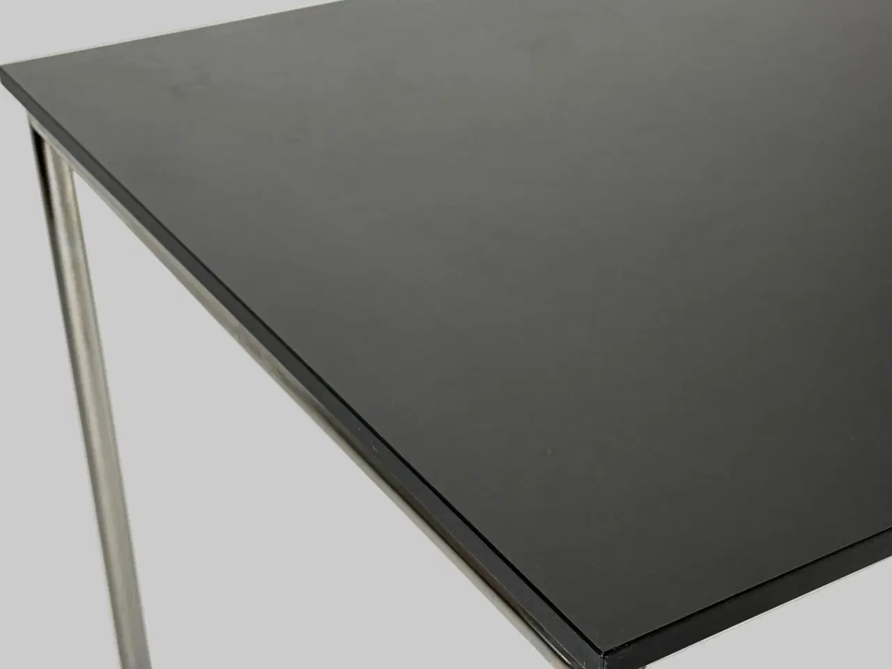 Billede 4 - Four Design Klapbord – Mørkegrå/Krom Stel 140x90