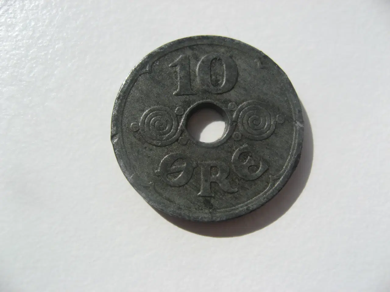 Billede 2 - Flot Zink 10 øre 1945, den svære