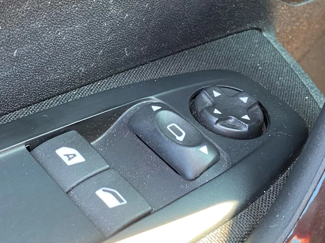 Billede 17 - Peugeot 208 1,6 BlueHDi Envy 100HK 5d