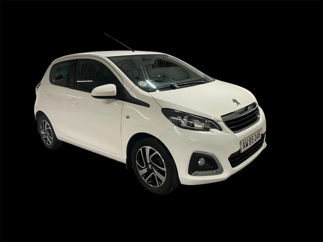 Billede 1 - Lille fin økonomisk bil