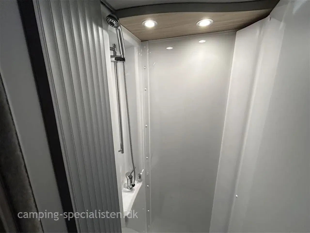 Billede 7 - 2026 - Knaus Van Ti Plus 650 MEG "VW" Platinum Selection   Knaus Van TI 650 MEG VW Platinum Selection 2026 kan snart ses hos Camping-Specialisten