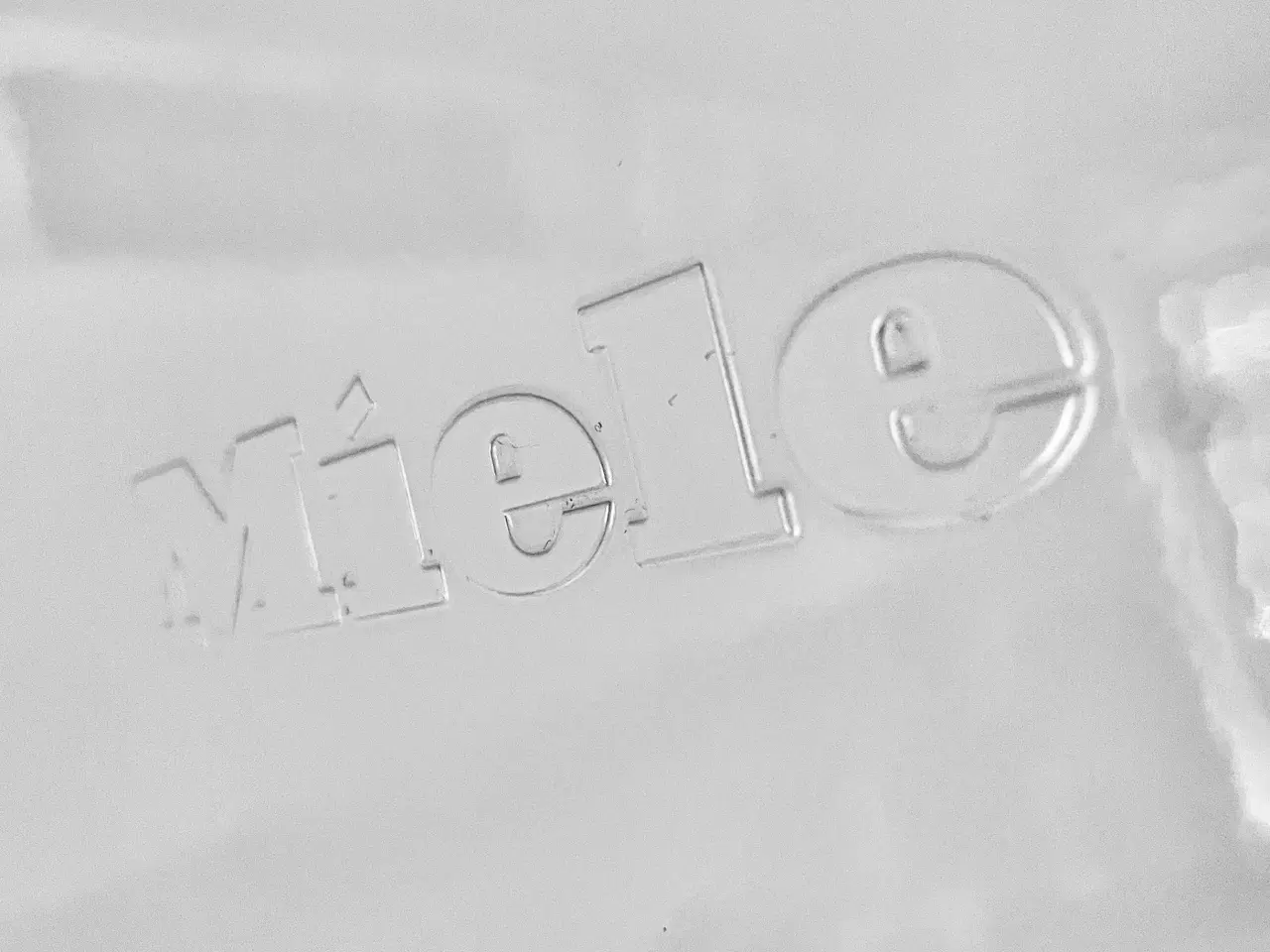 Billede 2 - Let defekt, mange fejlfri donordele