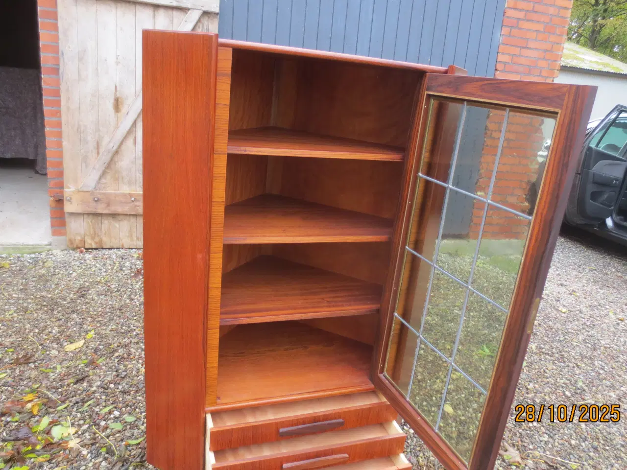 Billede 4 - 1 stk Teak Hjørneskab med 3 skuffer