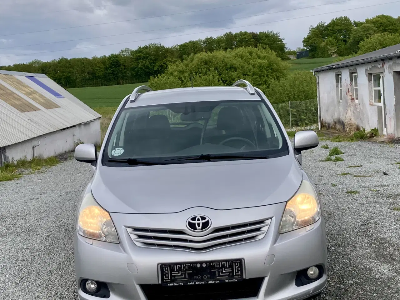 Billede 1 - Velholdt Toyota Sportsvan Nysynet