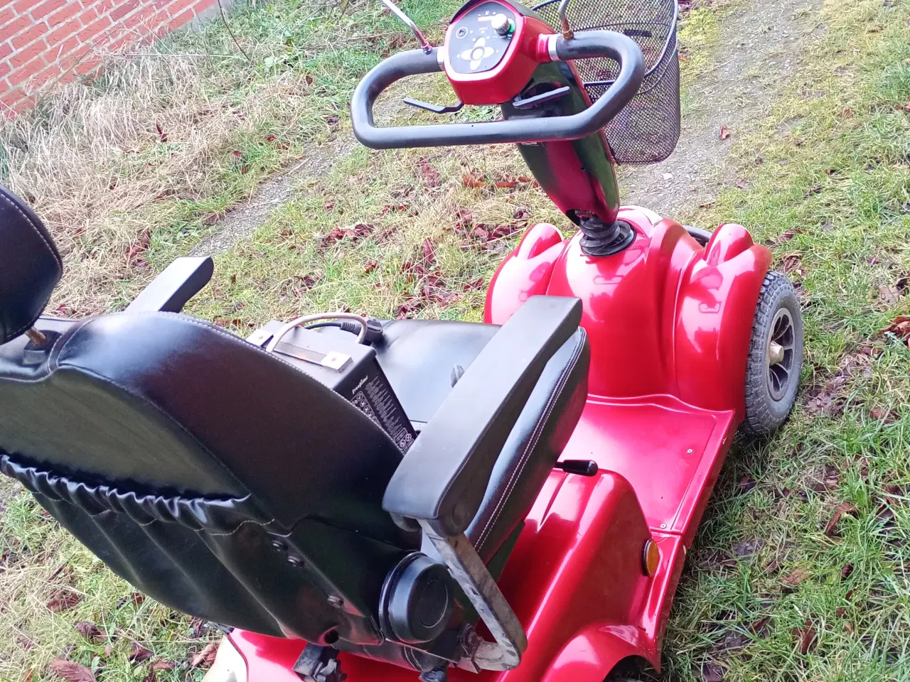 Billede 5 - 4-hjulet el-scooter sælges