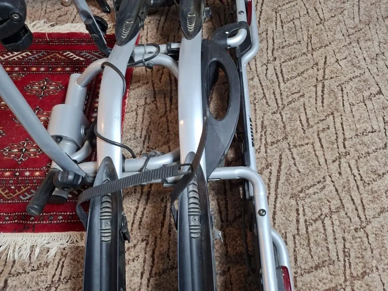 Billede 9 - Thule cykelholder til bil