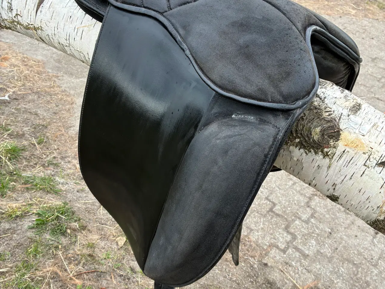 Billede 1 - Saddel Karlslund 