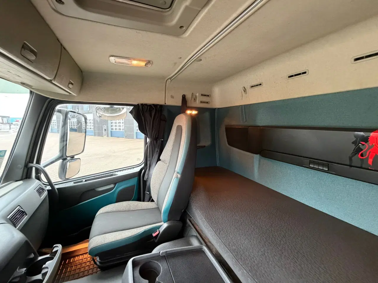 Billede 16 - Volvo FM330, Køle