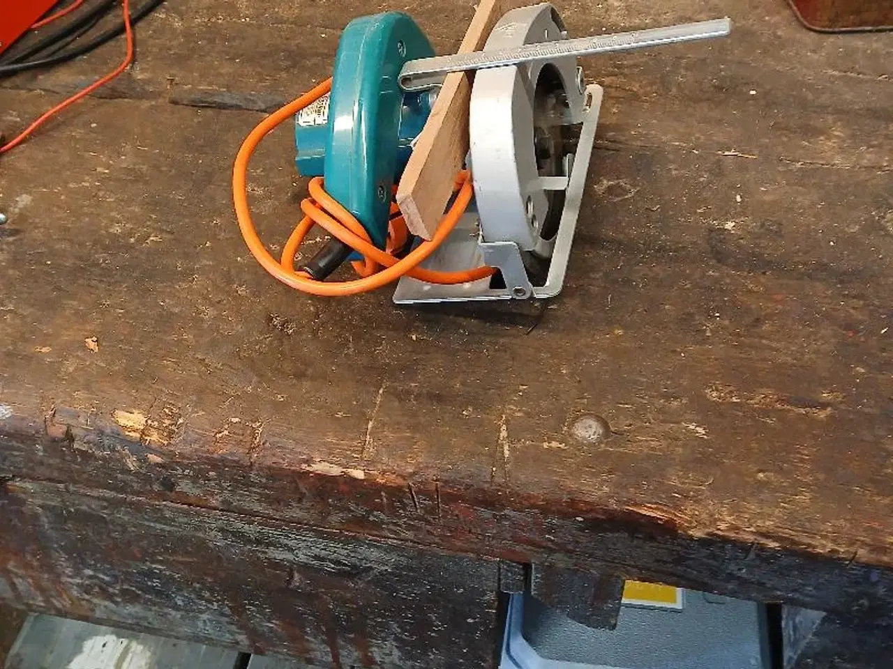 Billede 2 - rundsav på strøm 