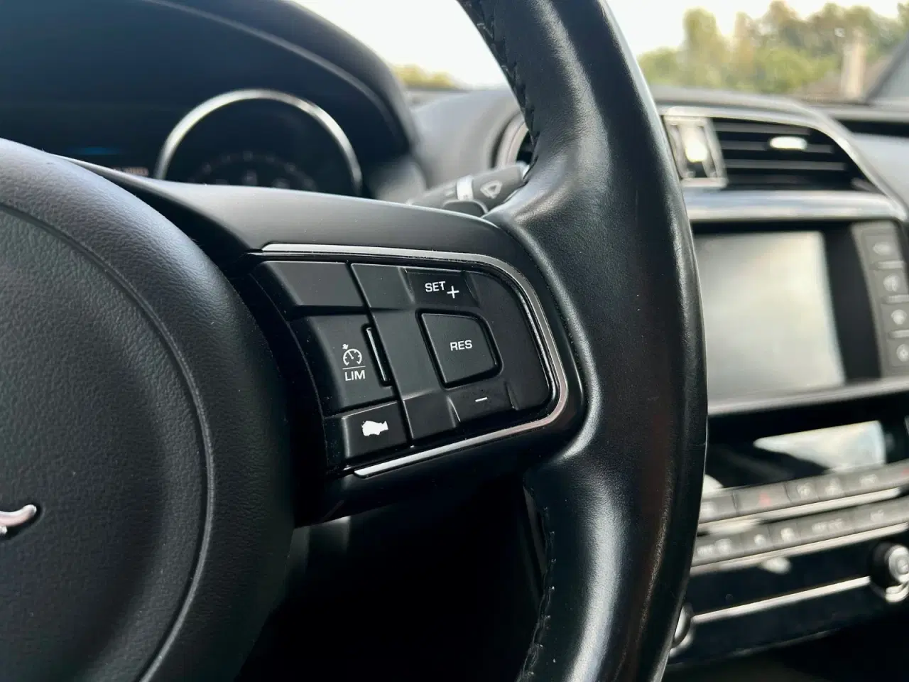 Billede 11 - Jaguar XE 2,0 P200 Prestige aut.