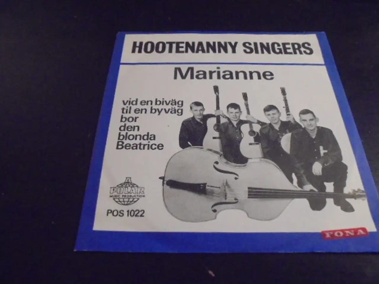 Billede 1 - Single: Hootenanny Singers – Marianne  