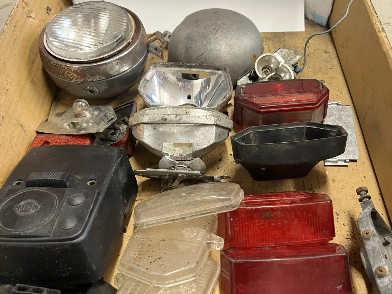 Billede 18 - Et lot Puch Maxi reservedele sælges – samlet pakke