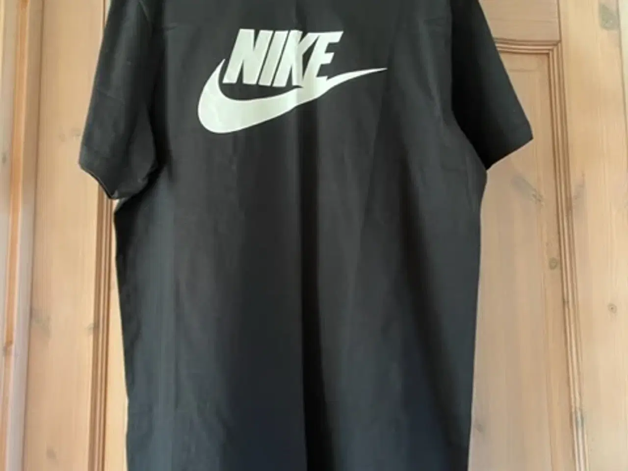Billede 1 - Nike T-shirts