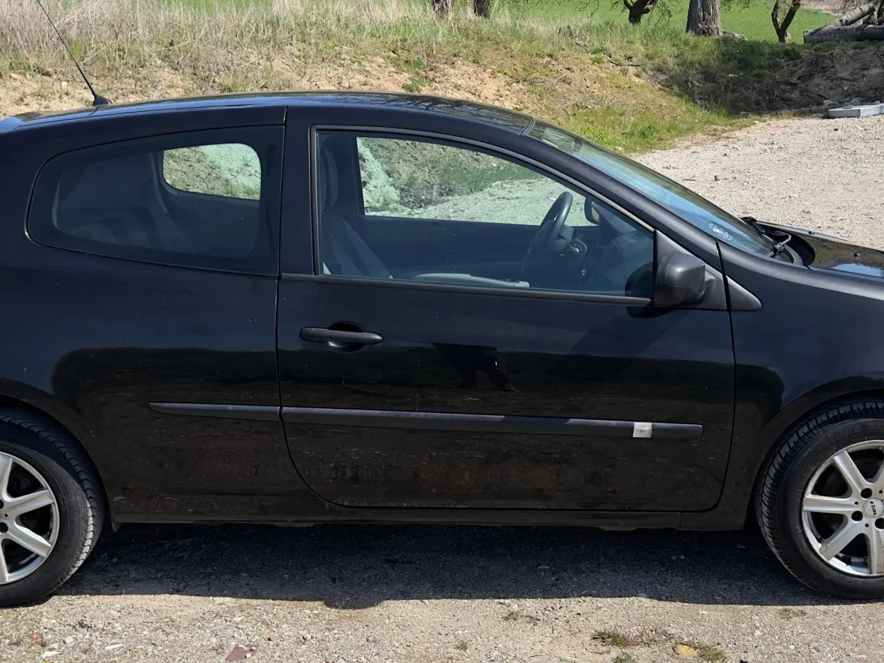Billede 4 - Renault Clio 1.2 Eco 3d fra 03/2011 kKUN kørt Ca. 