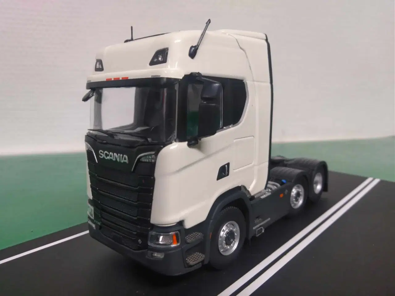 Billede 2 - Scania S730 Modelbil