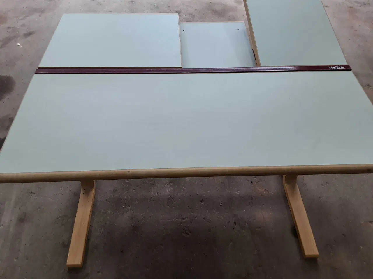 Billede 2 - computerbord, meget stabilt