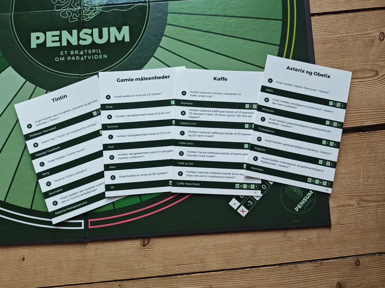 Billede 2 - Pensum et brætspil om paratviden fra Danspil QUIZ