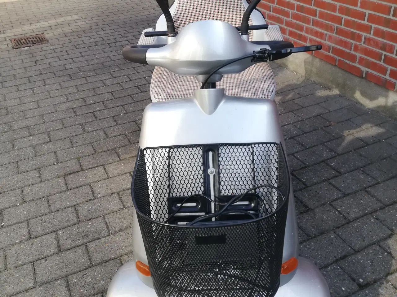 Billede 1 - El scooter 4 hjulet, Benmal med Luksus sæde 