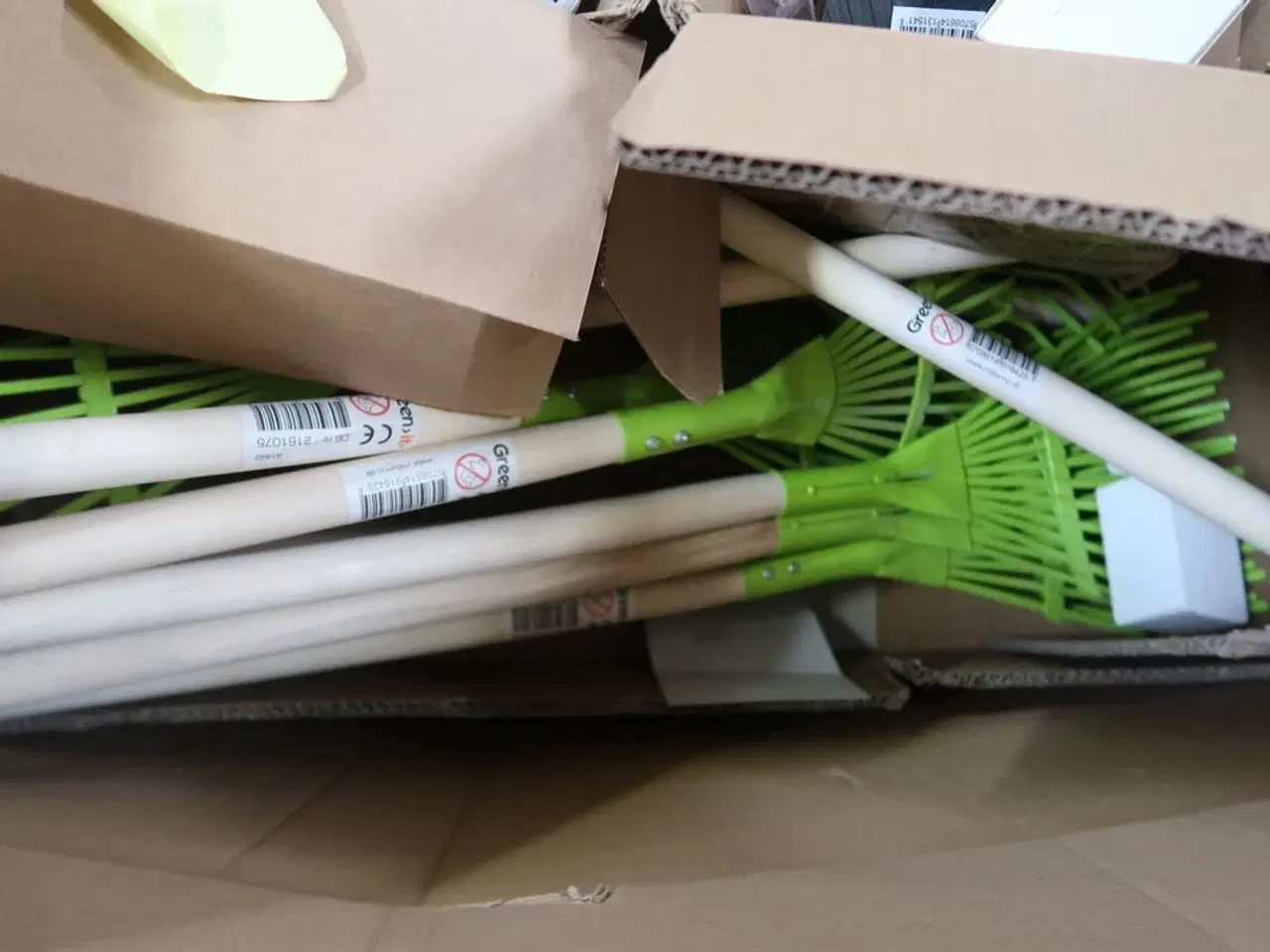 Billede 5 - Palle med stort parti handelsvarer