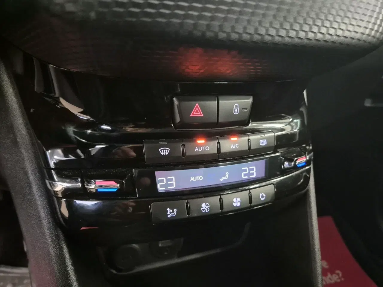 Billede 11 - Peugeot 2008 1,2 VTi Allure 82HK