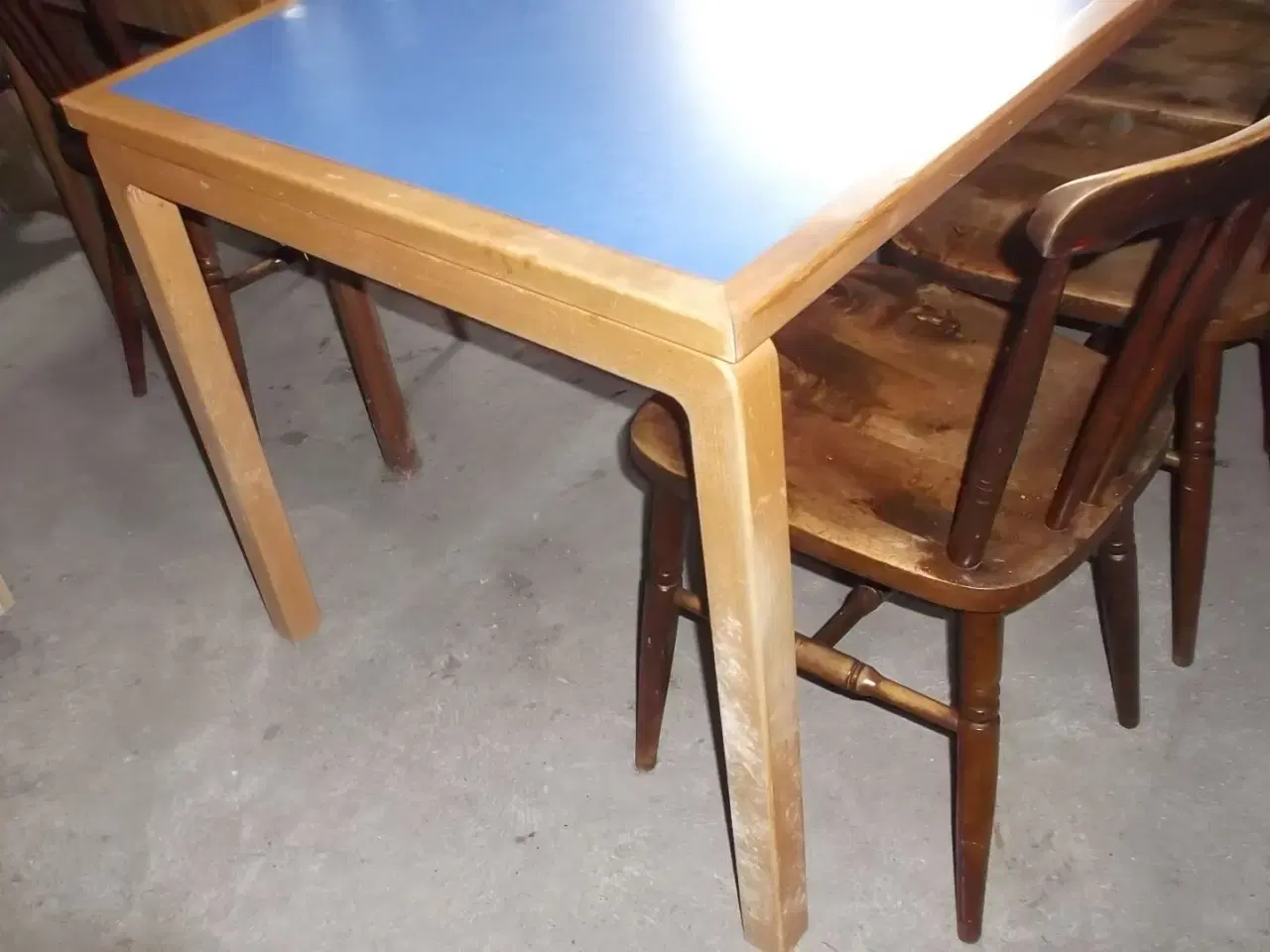 Billede 2 - stort køkkenbord