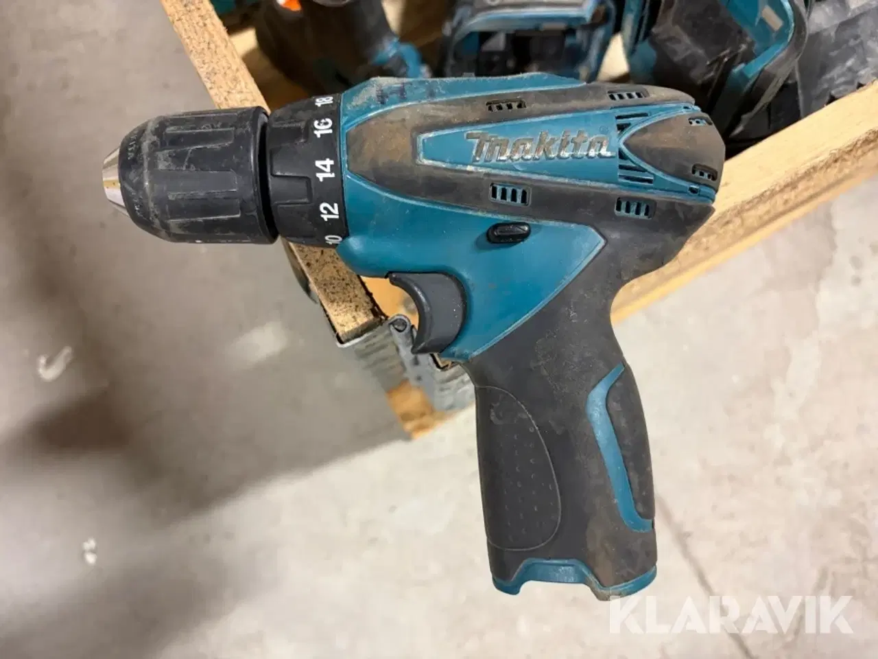 Billede 7 - Værktøj Makita 6 maskiner med 3 lamper, 3 batterier og 1 oplader