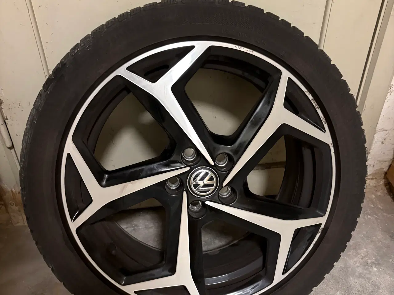 Billede 1 - Volkswagen Polo GTI originale 17” vinterhjul