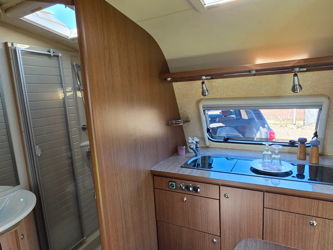 Billede 4 - Bürstner Averso Plus 410 TS Plus (m. alt i telte)