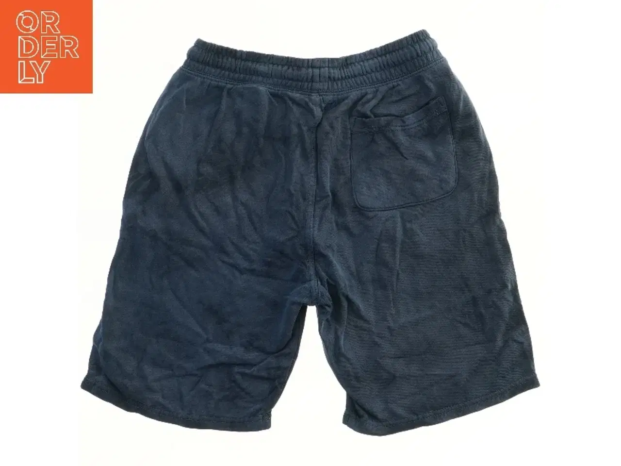 Billede 1 - Shorts med print fra H&M (str. 146)
