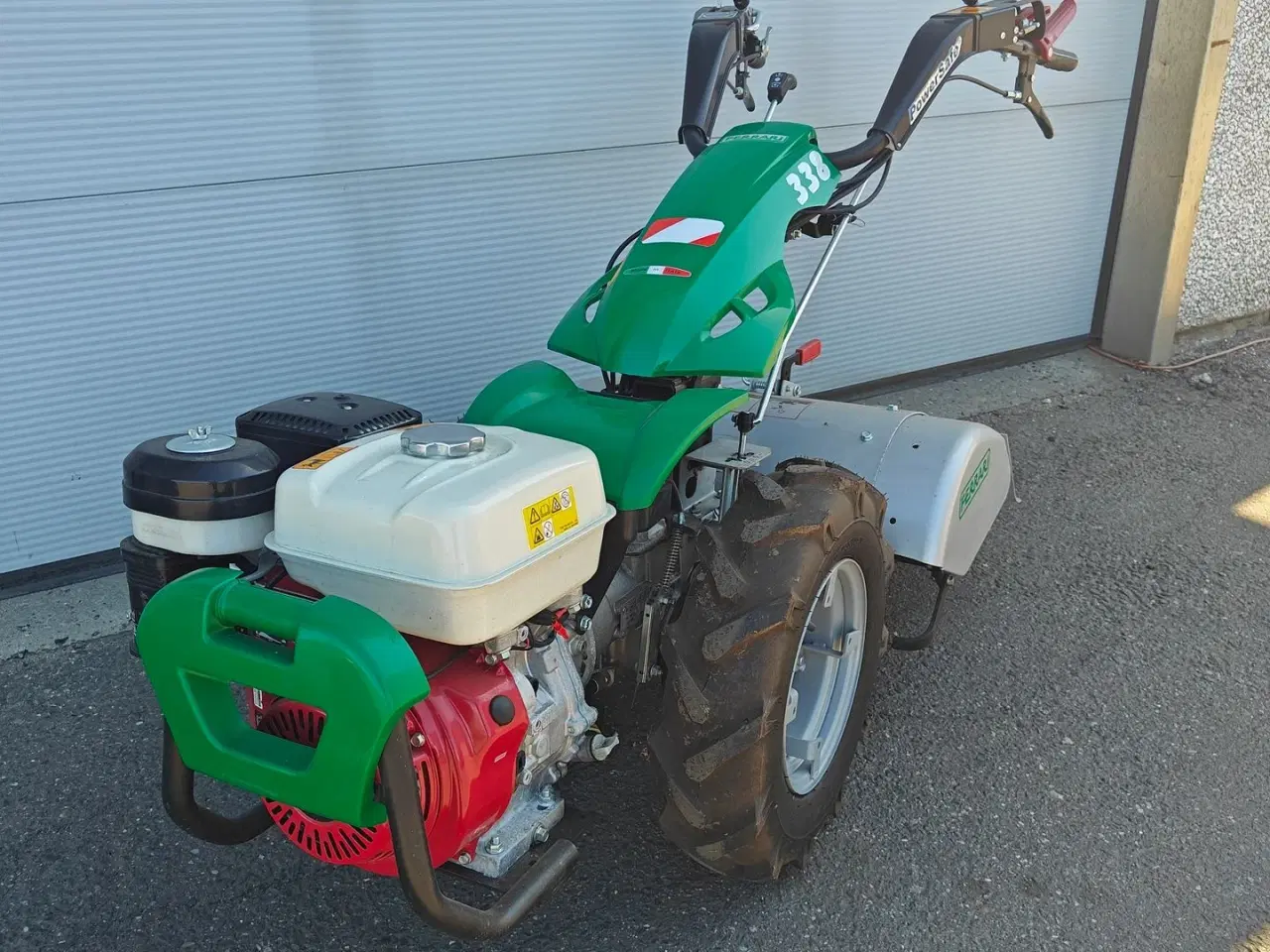 Billede 2 - Ferrari 338 KUN 2,6 timer! Inkl. 66cm fræser