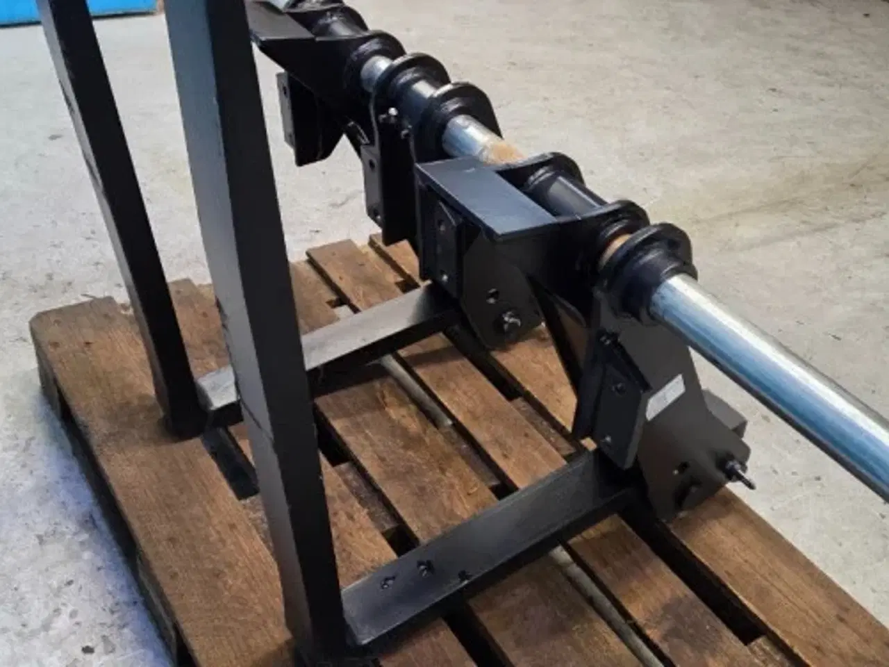 Billede 17 - New Holland B115C Pallegafler Kit 87310367