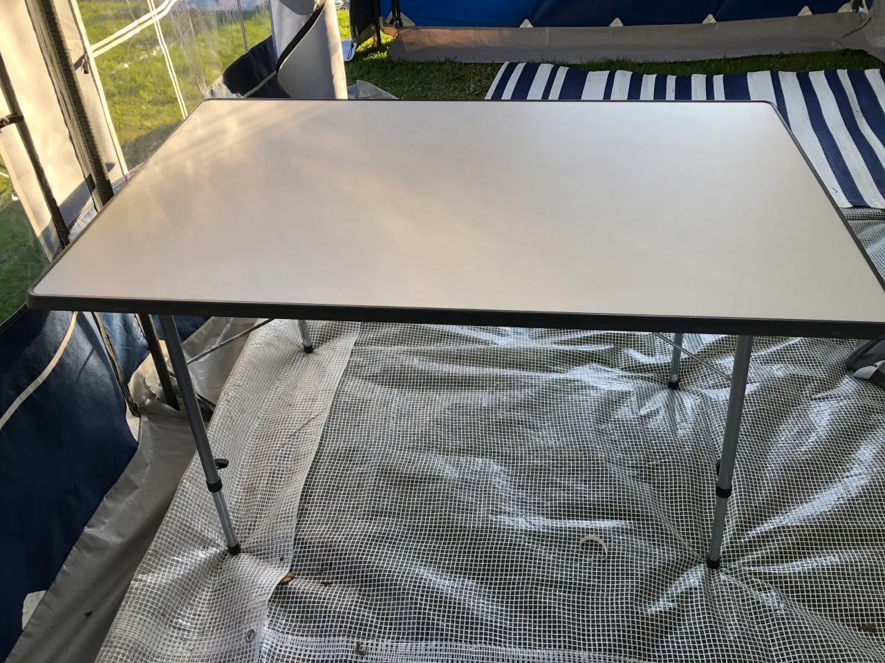 Billede 1 - Wecamp Campingbord 70x115