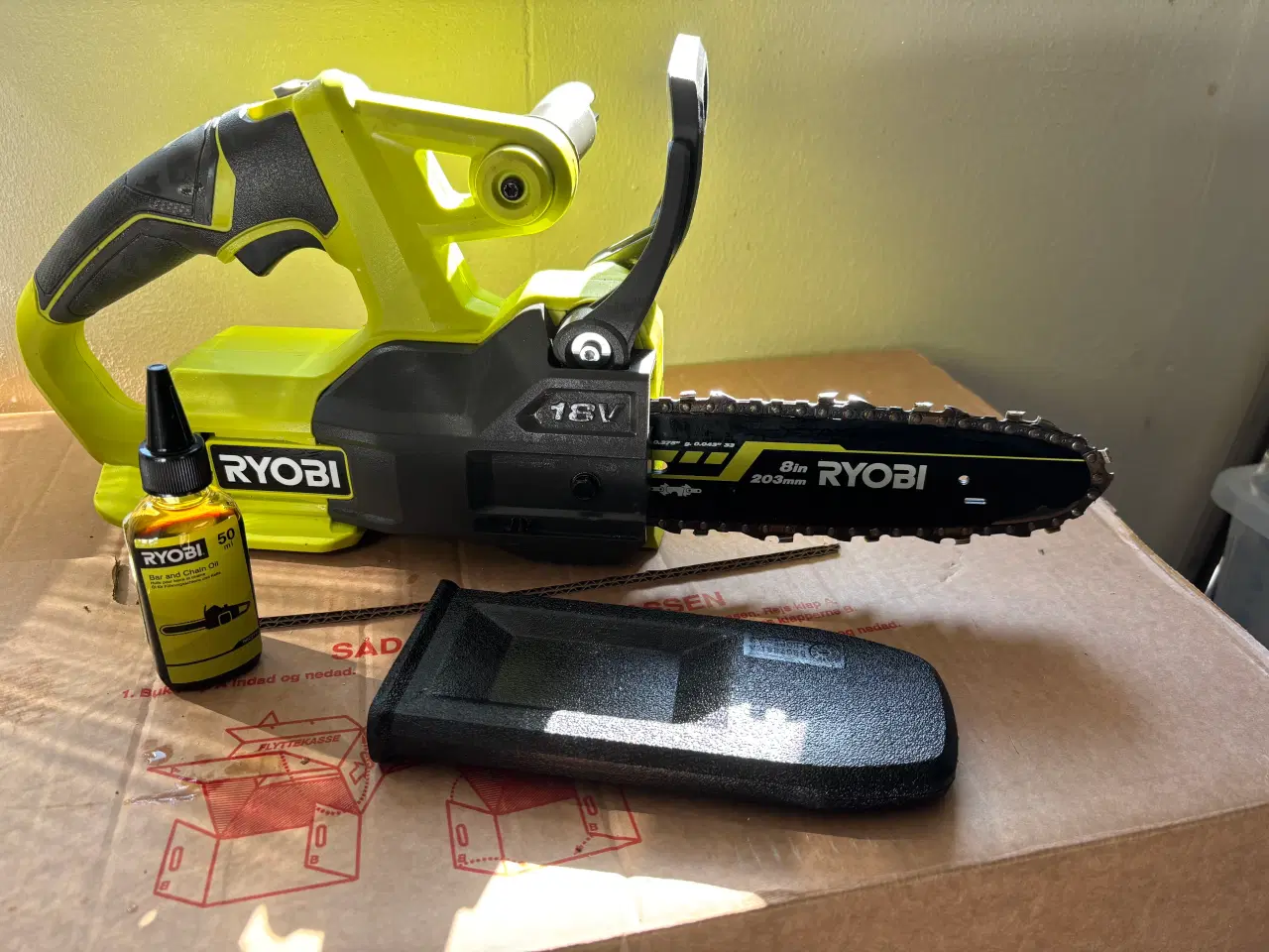 Billede 1 - Ryobi motorsav næsten ny
