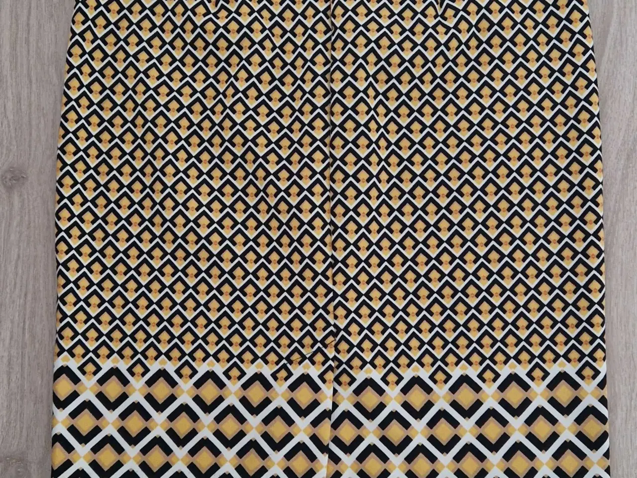 Billede 1 - Banana Republic Nederdel