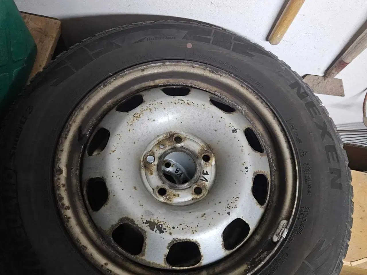Billede 1 - 4 Vinterdæk på fælge med vintermærker og tpms 