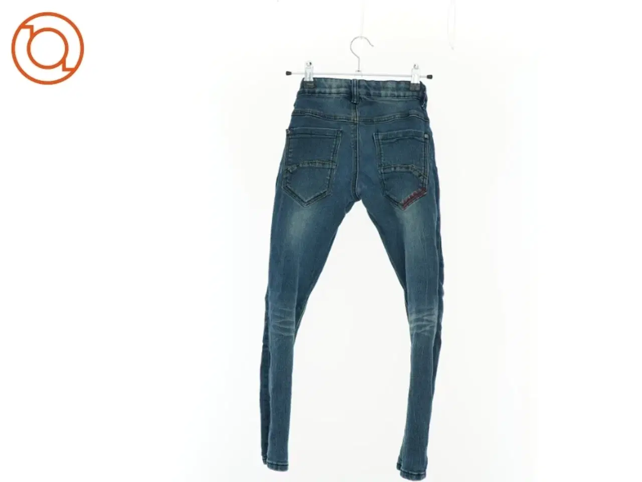 Billede 2 - Jeans (str. 134 cm)