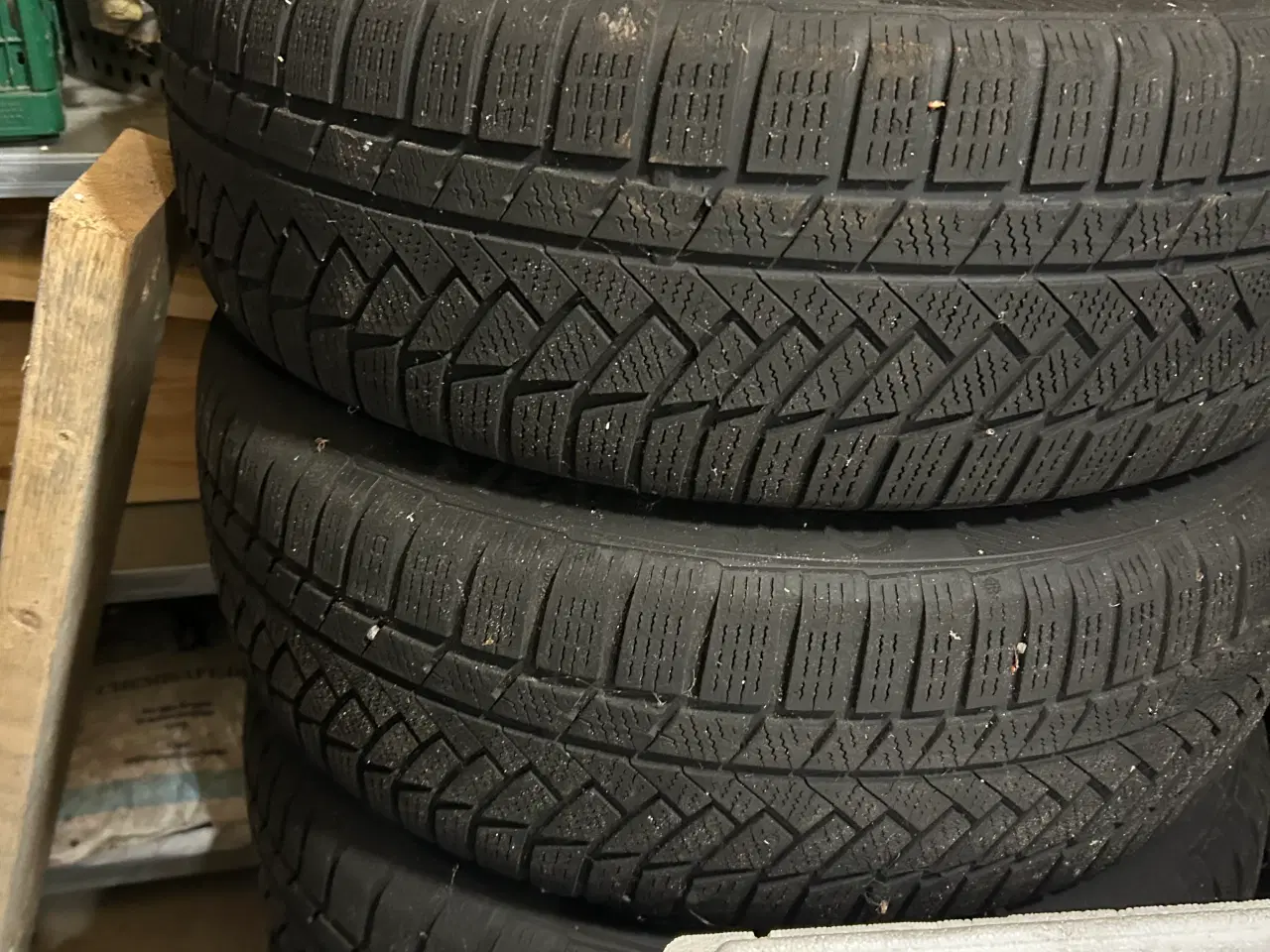 Billede 3 - NY PRIS  Mercedes GLA / GLB Vinterhjul