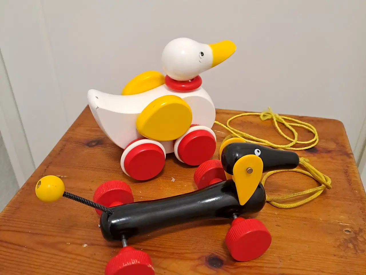 Billede 2 - Brio trækdyr - gravhund og and.