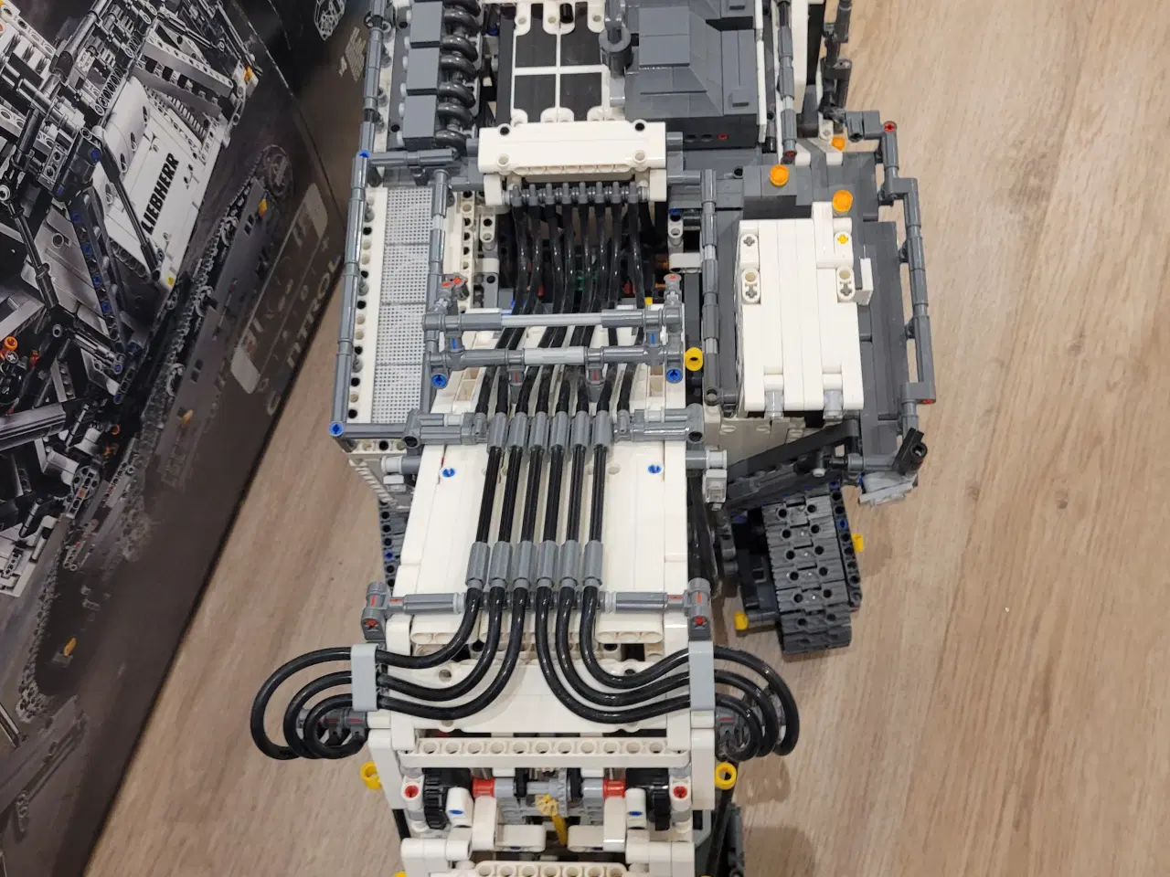 Billede 5 - Lego technic 42100