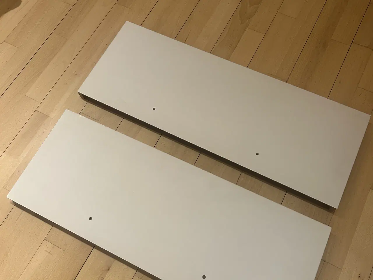 Billede 5 - 2 stk hylder ca. 81x29 cm