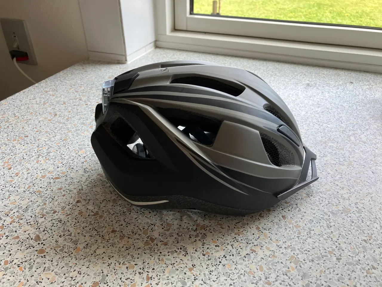 Billede 5 - Cykelhjelme. Voksne. 
