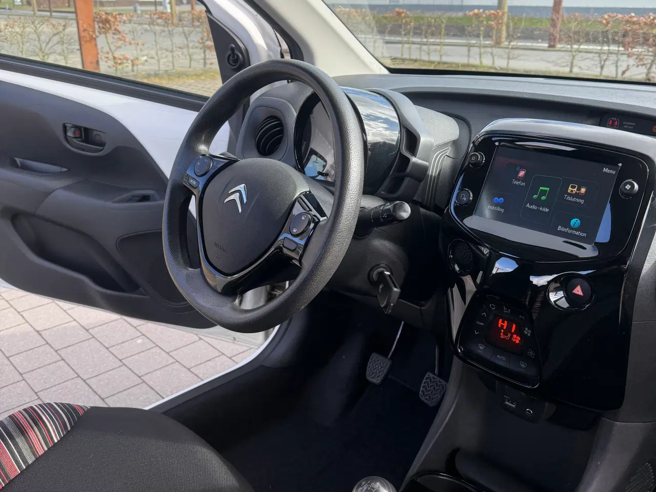 Billede 3 - Nysynet C1 kun kørt 69.000