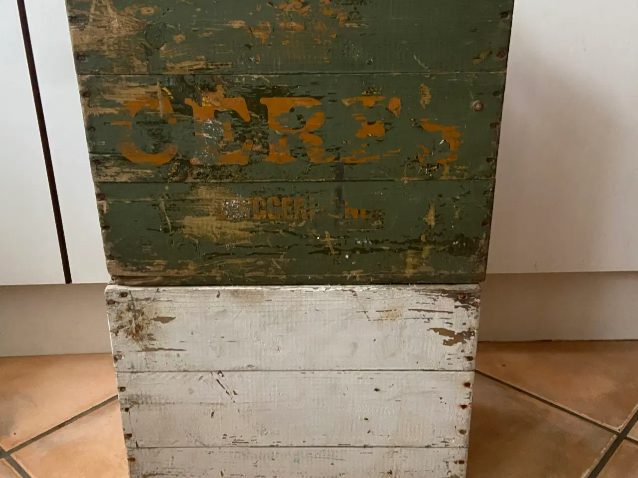Billede 2 - Gamle ølkasser reklamer næsten væk