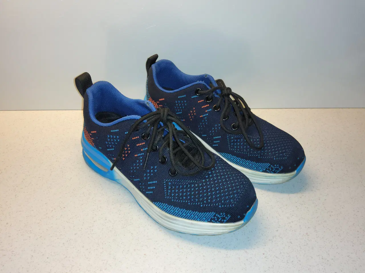 Billede 1 - Rona sikkerhedssko 37