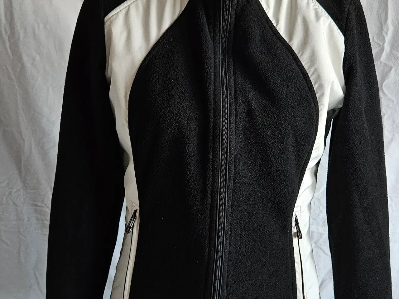 Billede 1 - Wellensteyn -Fleece jakke til dame i str. S